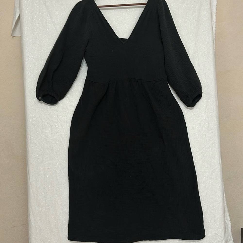 Madewell Cotton Black Women's Dress - deep V with balloon sleeves